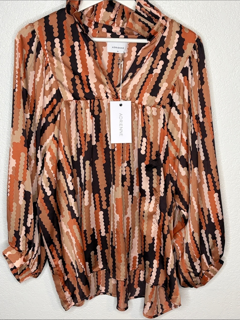 Adrienne Neutrals The Dippin Dots Morgan Top Popped Collar Size 1X NWT